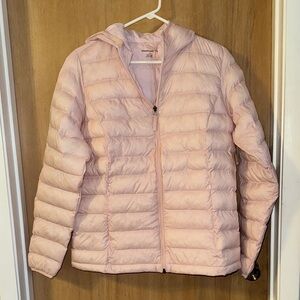 Amazon Essentials Light Pink Puffer Jacket